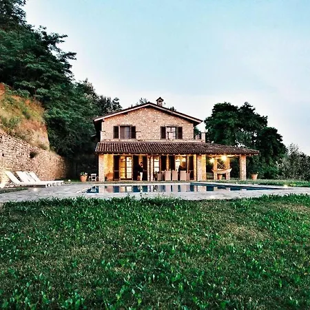 Sessame, Piemonte, Italy * Rocchetta Palafea